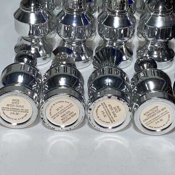 VTG Avon Mens After Shave Hair Products Chess Pieces Full Set 32 Piece Complete - Picture 5 of 9